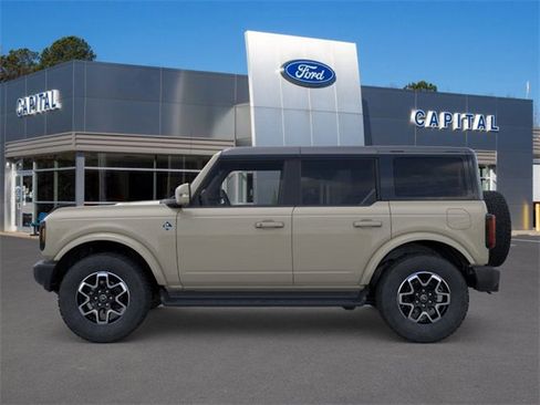 New 2025 Ford Bronco Outer Banks image 3