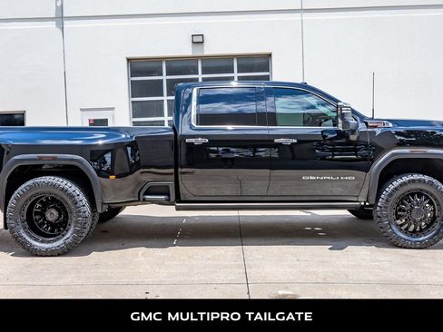 Used 2024 GMC Sierra 3500 Denali w/ Denali Reserve Package AWD/4WD image 11