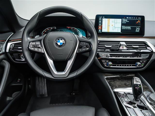Used 2023 BMW 540i w/ Convenience Package RWD image 21