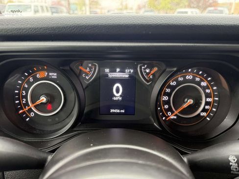 Certified 2025 Jeep Wrangler Unlimited Sport AWD/4WD image 26