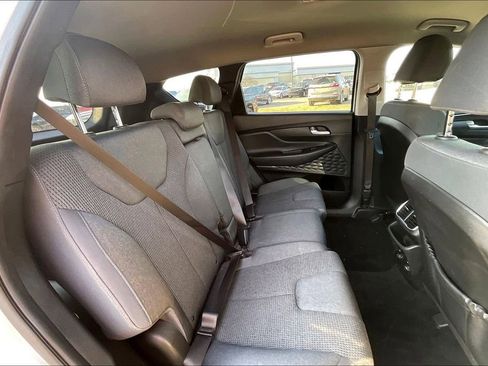 Used 2019 Hyundai Santa Fe SEL image 25