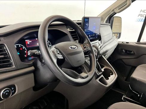 Used 2024 Ford Transit 350 XLT RWD image 10