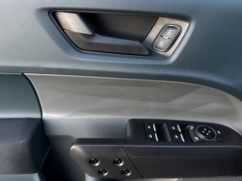 New 2026 Ford Maverick XL image 10