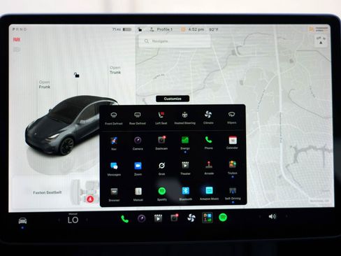 Used 2022 Tesla Model Y Long Range AWD/4WD image 33
