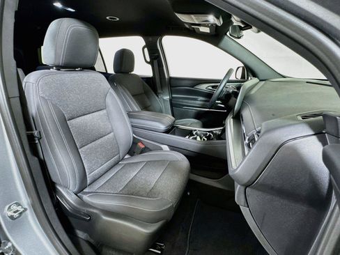 Certified 2026 Chevrolet Traverse LT FWD image 27