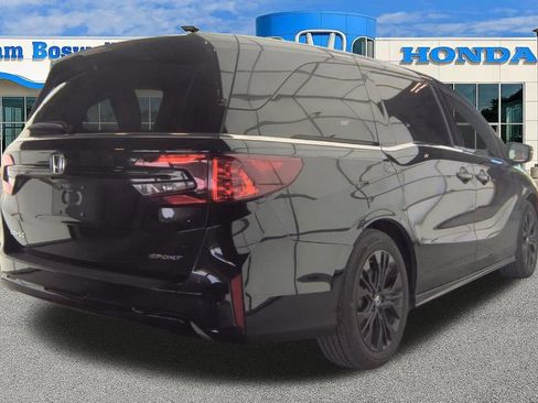 Used 2025 Honda Odyssey Sport-L image 4