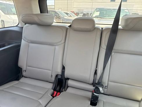 Used 2025 Ford Expedition Active AWD/4WD image 18