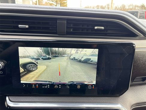 Used 2024 GMC Sierra 2500 Denali w/ Denali Reserve Package image 22