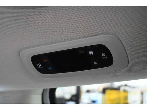 Used 2024 Chrysler Voyager LX FWD image 27
