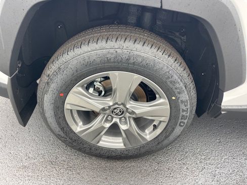 New 2025 Toyota RAV4 XLE image 20