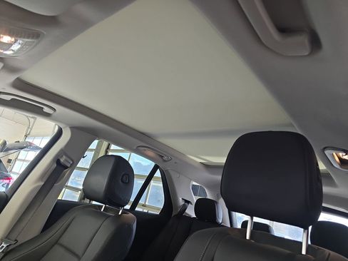 Certified 2025 Mercedes-Benz GLE 350 4MATIC image 32