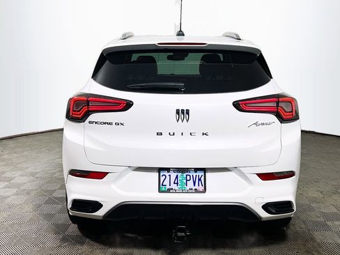 Used 2024 Buick Encore GX Avenir FWD image 6