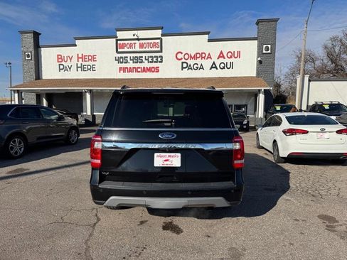 Used 2019 Ford Expedition XLT w/ Equipment Group 202A AWD/4WD image 6