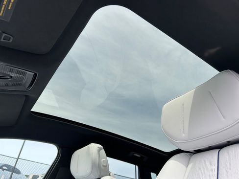 Used 2024 Cadillac Lyriq Luxury w/ LPO, Floor Liner Package image 22