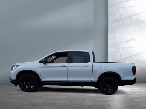 Used 2022 Honda Ridgeline Black Edition image 3