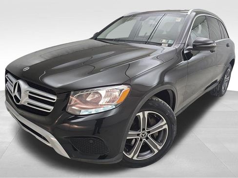 Used 2018 Mercedes-Benz GLC 300 4MATIC image 1