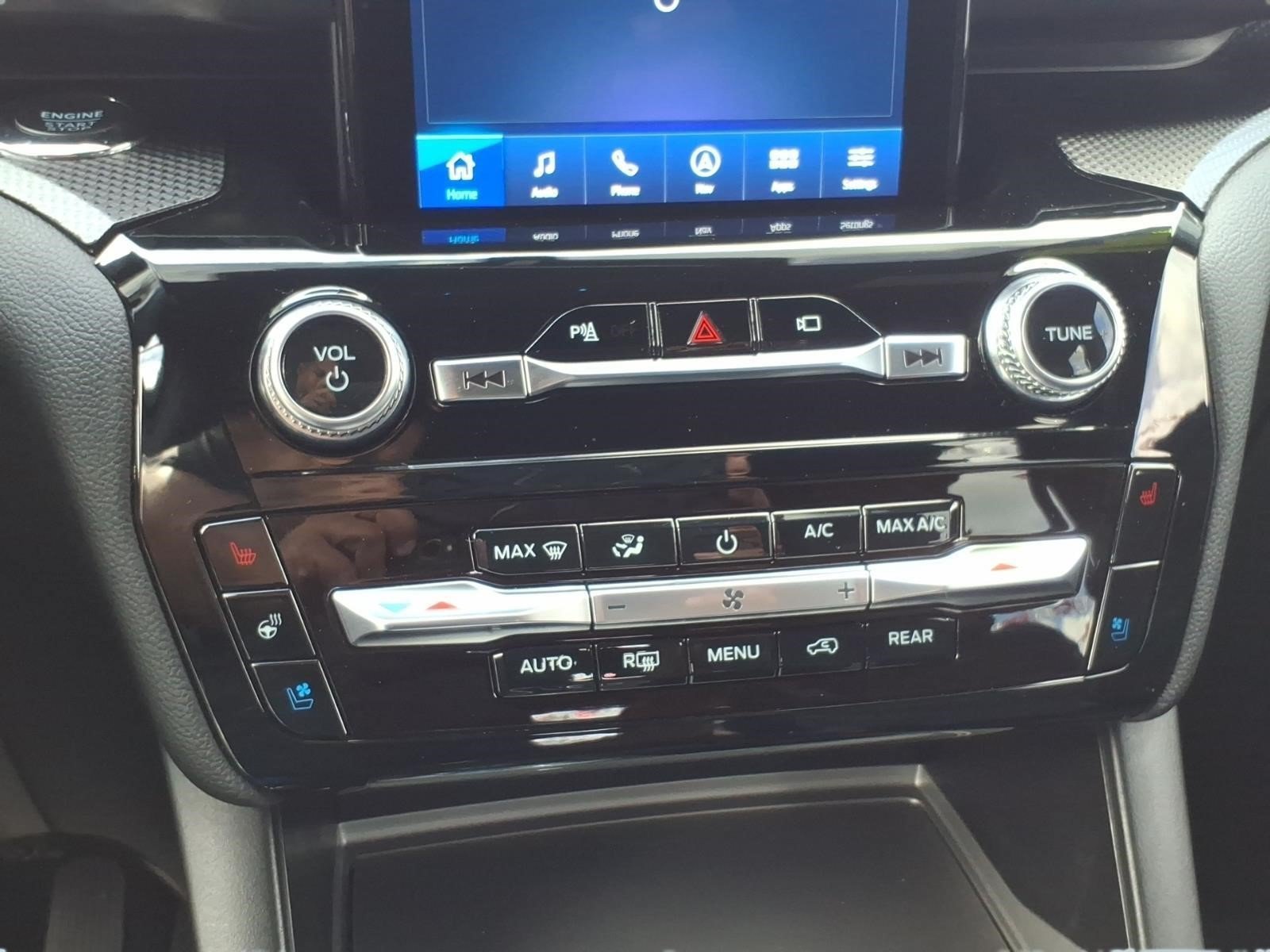 Used 2023 Ford Explorer ST w/ Equipment Group 401A AWD/4WD image 22
