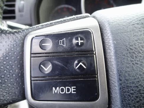 Used 2013 Toyota 4Runner SR5 image 10