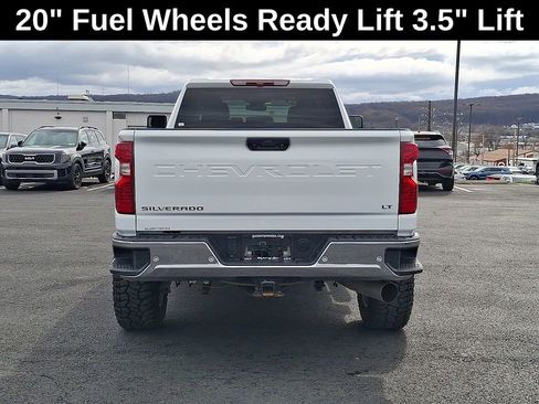 Used 2025 Chevrolet Silverado 2500 LT w/ Safety Package AWD/4WD image 5