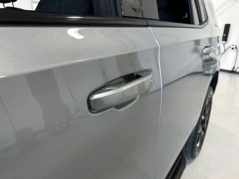 Used 2024 Chevrolet Tahoe RST w/ Luxury Package image 18