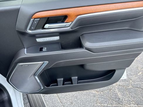 Used 2022 GMC Sierra 1500 Denali AWD/4WD image 33