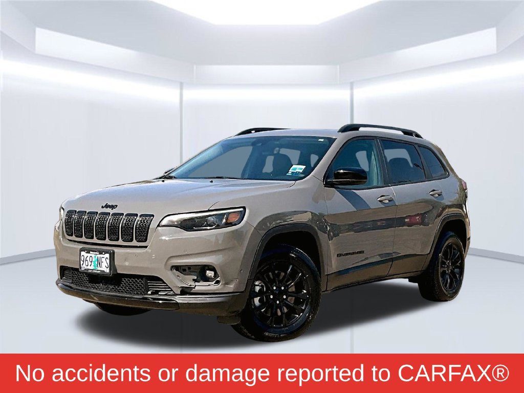 Used 2023 Jeep Cherokee Altitude Lux AWD/4WD image 2