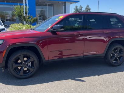 Used 2023 Jeep Grand Cherokee Altitude