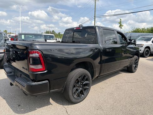 Used 2023 RAM 1500 Laramie AWD/4WD image 12