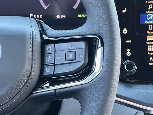 New 2025 Jeep Wagoneer S Limited image 28