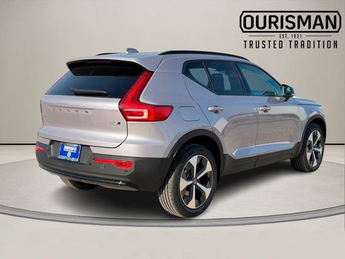 New 2026 Volvo XC40 B5 Plus w/ Protection Package Premier image 7