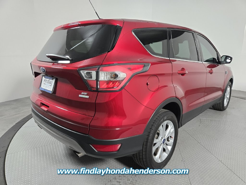 Used 2017 Ford Escape SE FWD image 6