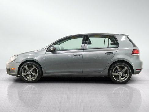 Used 2012 Volkswagen Golf 4-Door FWD image 2