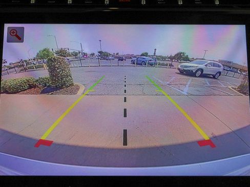 Used 2022 Jeep Grand Cherokee Limited image 17