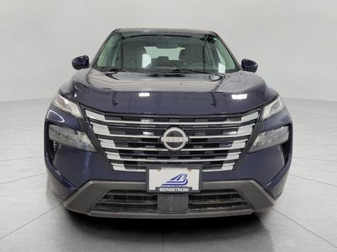 Used 2025 Nissan Rogue SV image 14