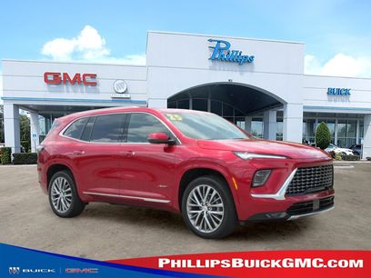 Used 2025 Buick Enclave Avenir w/ Super Cruise Package