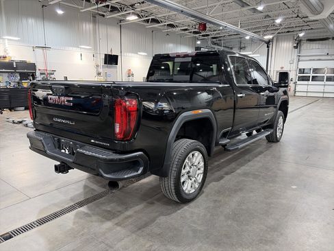 Used 2020 GMC Sierra 2500 Denali w/ Denali Ultimate Package image 5