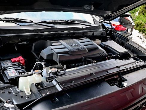 Used 2021 Nissan Titan PRO-4X w/ Pro-4x Convenience Package image 42