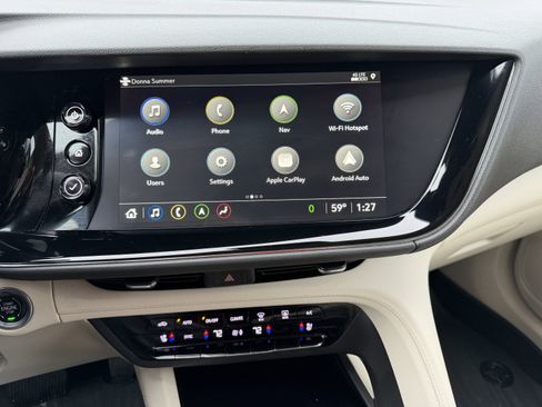 Used 2022 Buick Envision Avenir w/ Technology Package II image 32