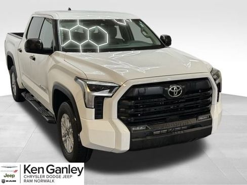 Used 2022 Toyota Tundra SR5 image 1