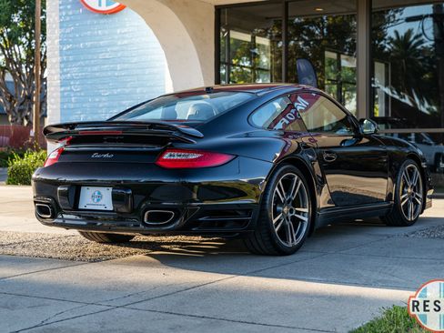 Used 2010 Porsche 911 Turbo AWD/4WD image 6