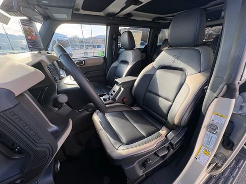 New 2025 Ford Bronco Big Bend image 30