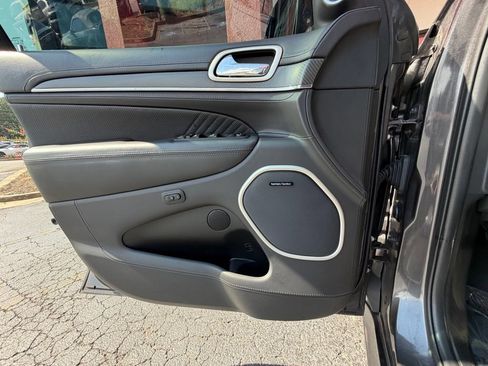 Used 2021 Jeep Grand Cherokee SRT AWD/4WD image 17