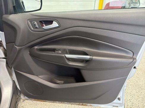 Used 2015 Ford Escape Titanium FWD image 22