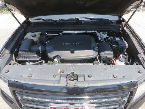 Used 2018 GMC Canyon SLE w/ Nightfall Edition AWD/4WD image 37