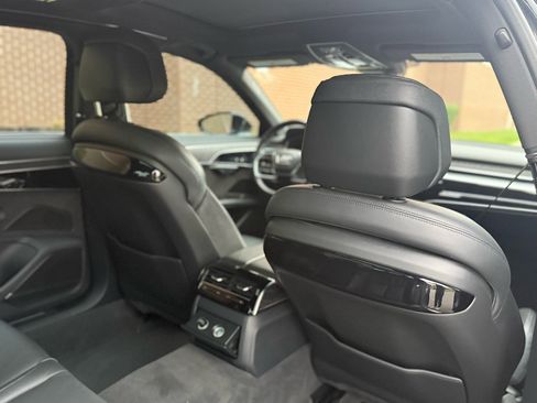 Used 2019 Audi A8 L 3.0T image 35