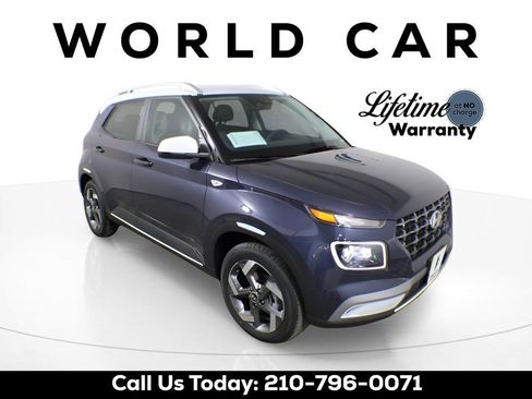 New 2025 Hyundai Venue Limited image 1