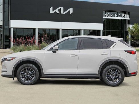 Used 2020 MAZDA CX-5 Touring image 4