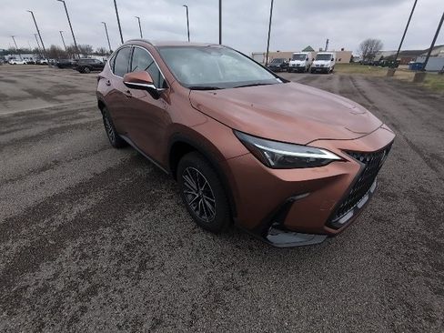 Used 2025 Lexus NX 350 AWD image 1