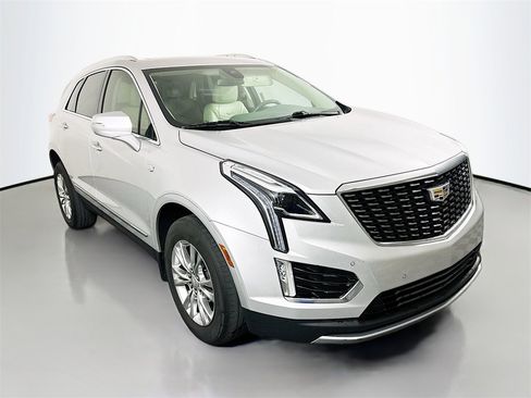 Used 2020 Cadillac XT5 Premium Luxury image 1