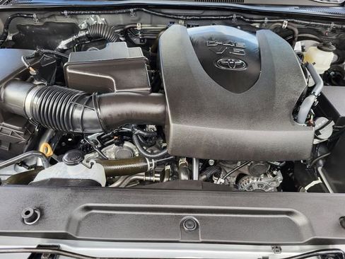 Used 2023 Toyota Tacoma SR image 11